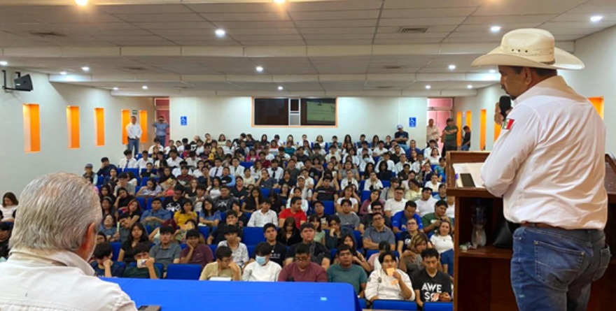 Universitarios fortalecen la prevención sanitaria