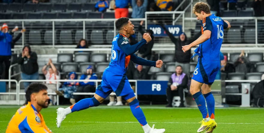 HACE CINCINNATI PEDAZOS A TIGRES