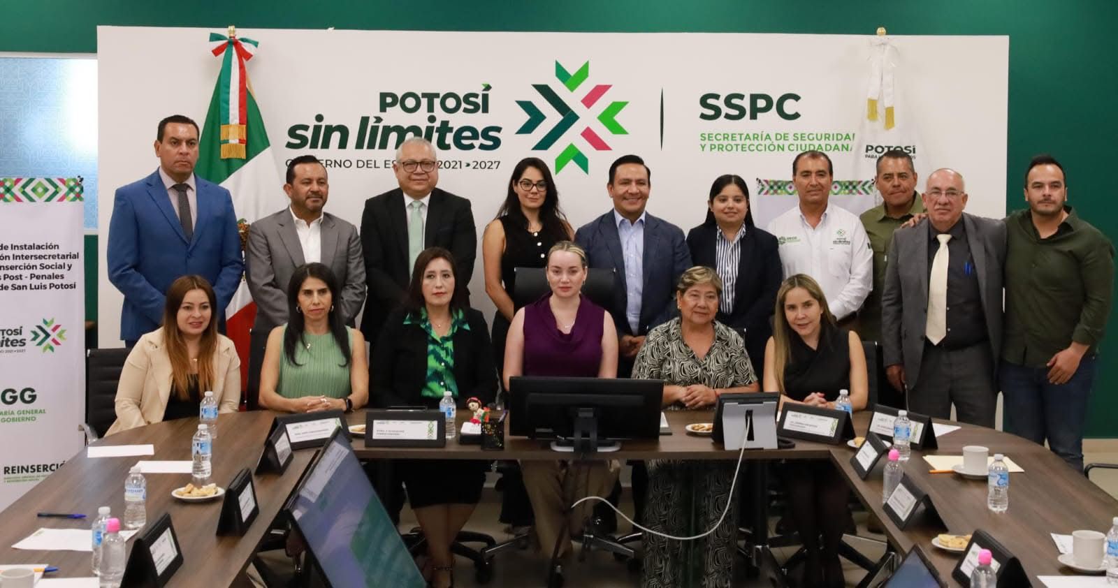 REFUERZAN COMPROMISO CON LA REINSERCIÓN SOCIAL