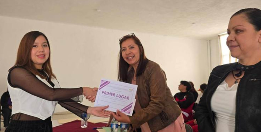 Realizan en Charcas concurso por el 8M