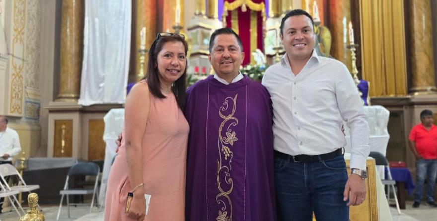 Conmemoran 20 años de sacerdocio en Charcas