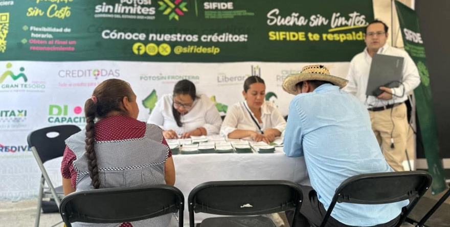 Entregaron 659 créditos para impulsar economía