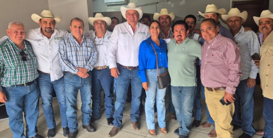 Fortalecen organización ganadera en Huasteca
