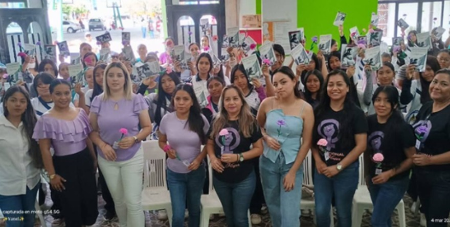 Promueven derechos de mujeres en comunidades