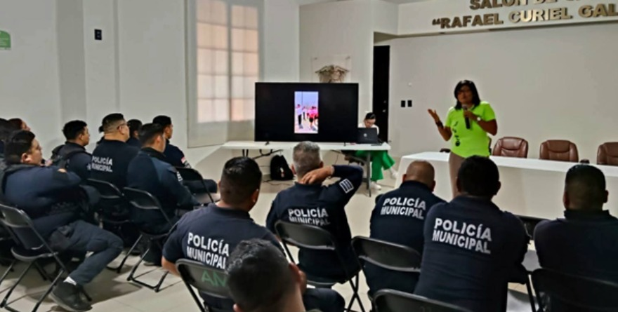 Dan capacitación turística a corporación municipal