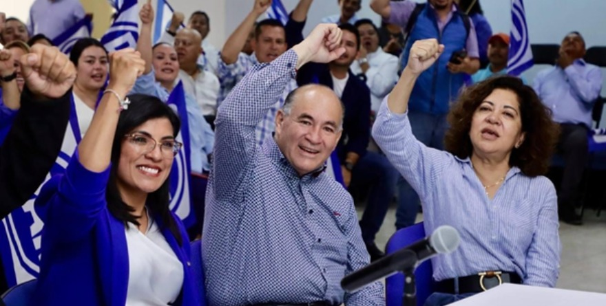 Galindo: El “político” de todos los colores