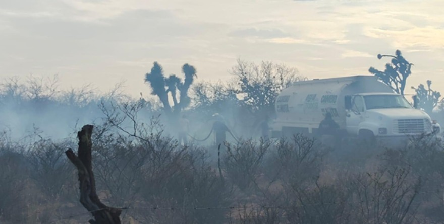 Combaten incendio en Santo Domingo