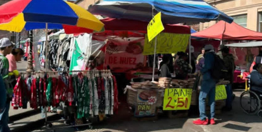 Ambulantaje invade el Centro Histórico