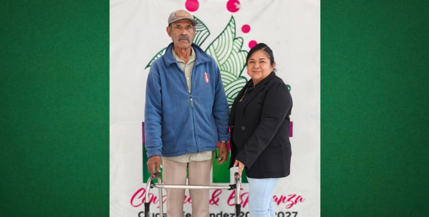 Entregan apoyo en El Refugio