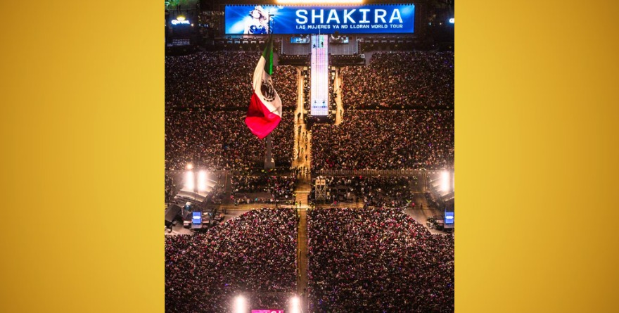 Shakira empodera a 400 mil 