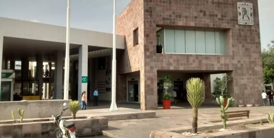 Ayuntamiento paga a empresas fantasma