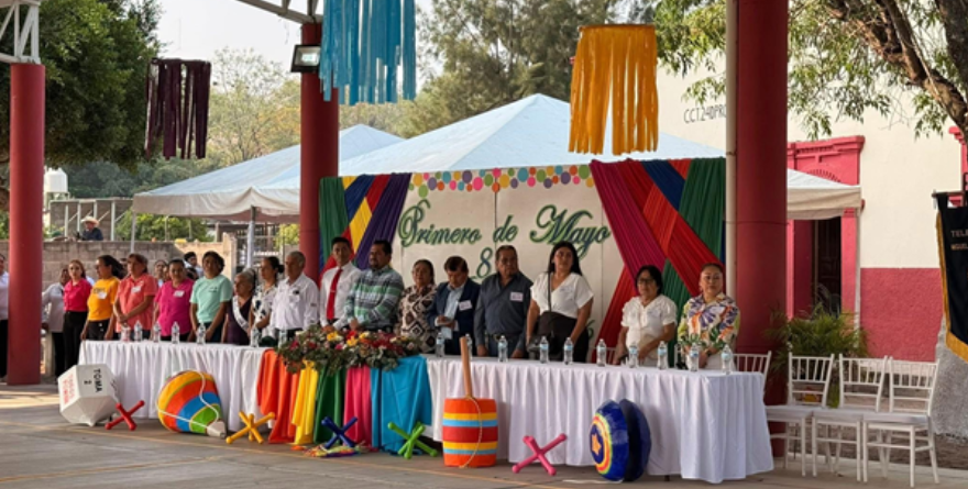 Festejan aniversario de La Noria