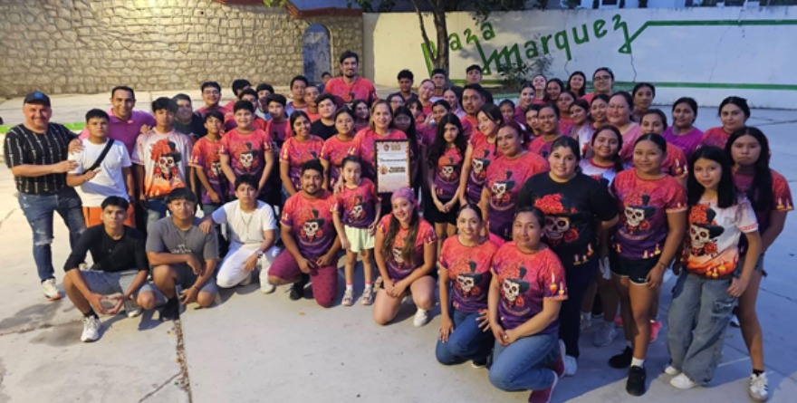 Reconocen impulso turístico al Xantolo