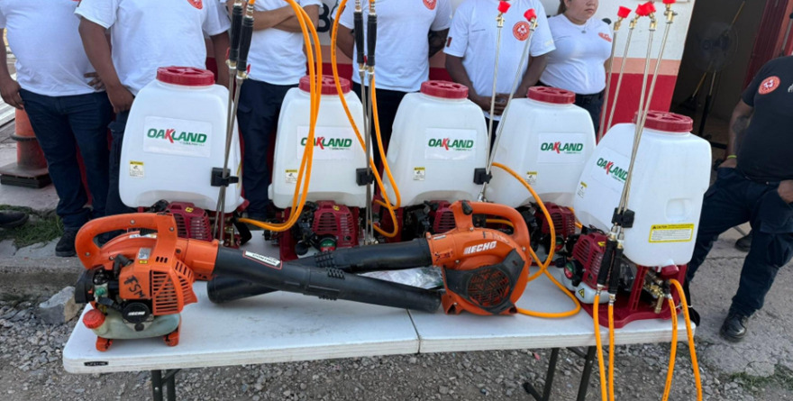 Donativo a Bomberos de San Ciro de Acosta