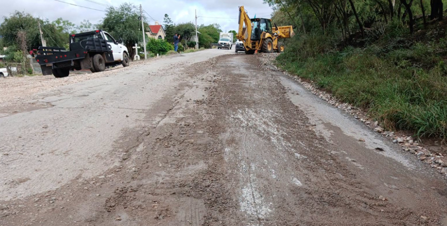 Exigen calles libres de lodo