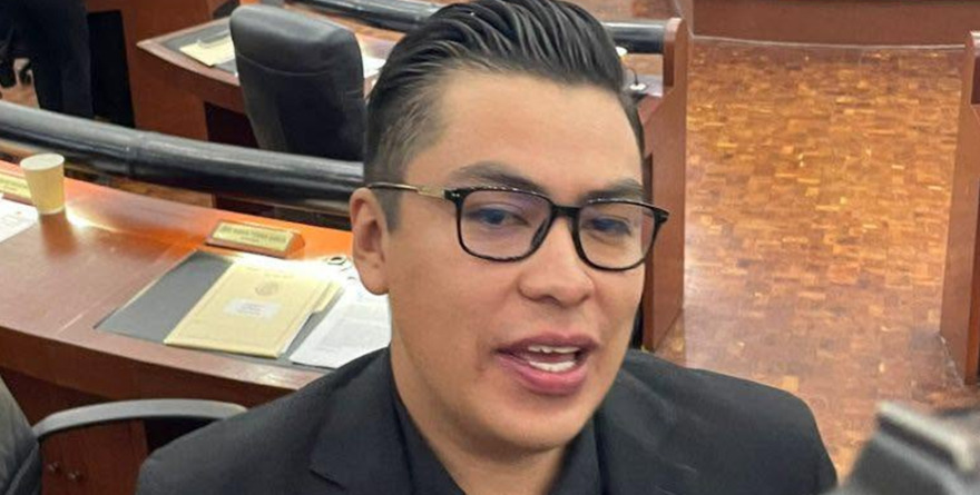 Badillo quiere llevar el Mundial al Congreso