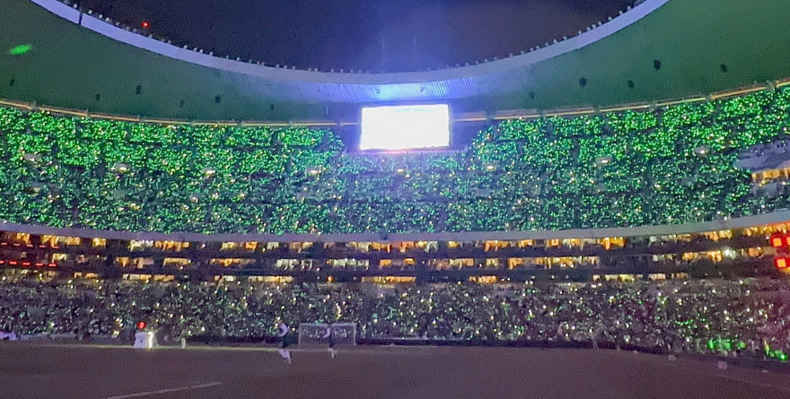 COBRA FIFA POR PONER TU NOMBRE EN LA PANTALLA DEL ESTADIO