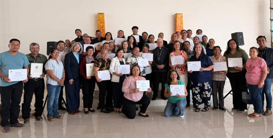 Renuevan compromiso mediante la academia.
