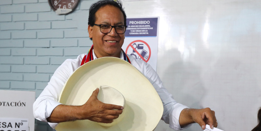 SE IMPONE SÁNCHEZ A FUJIMORI EN LAS PRESIDENCIALES DE PERÚ