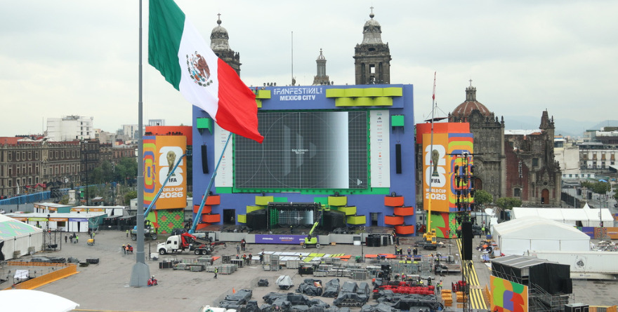 EXHIBE PRENSA INTERNACIONAL CAOS DE LA CNTE PREVIO A LA COPA