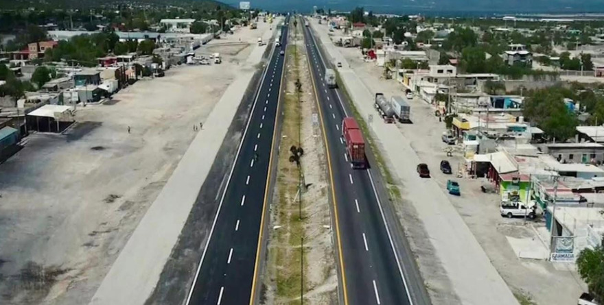 Tragedia carretera deja dos decesos