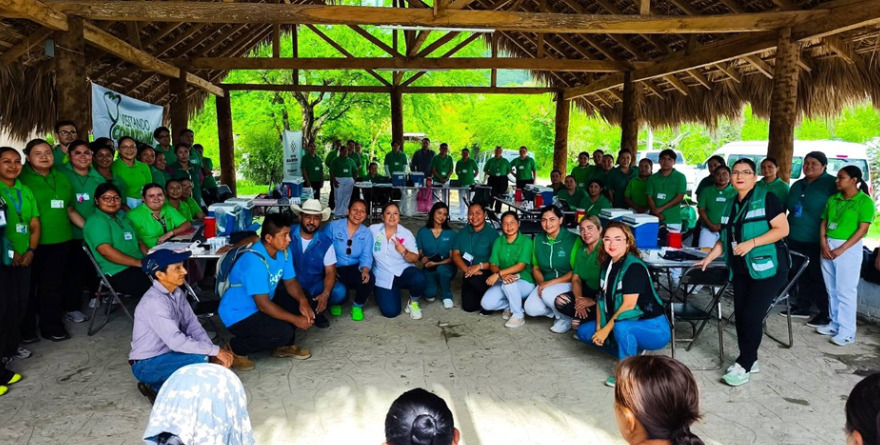 Acercan servicios de salud a comunidades