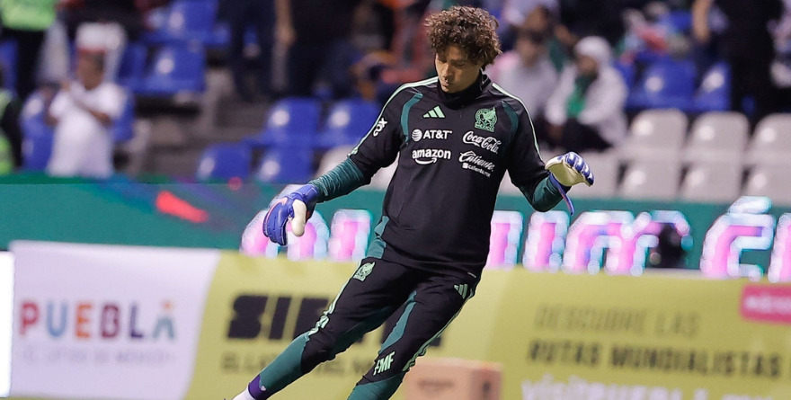 RECIBE OCHOA APLAUSOS Y OVACIONES EN EL ESTADIO CDMX