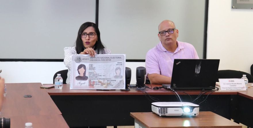 INE presenta nueva credencial para votar