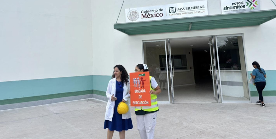 Alumnos facilitan la atención médica