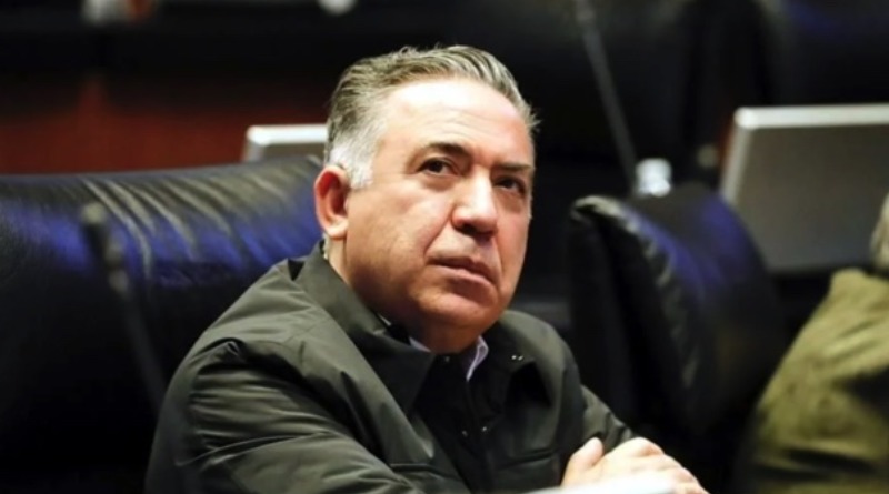 DICE INZUNZA QUE SE QUEDA COMO SENADOR HASTA 2030