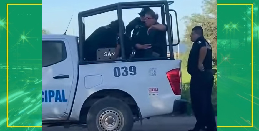Agentes golpean a mascota familiar