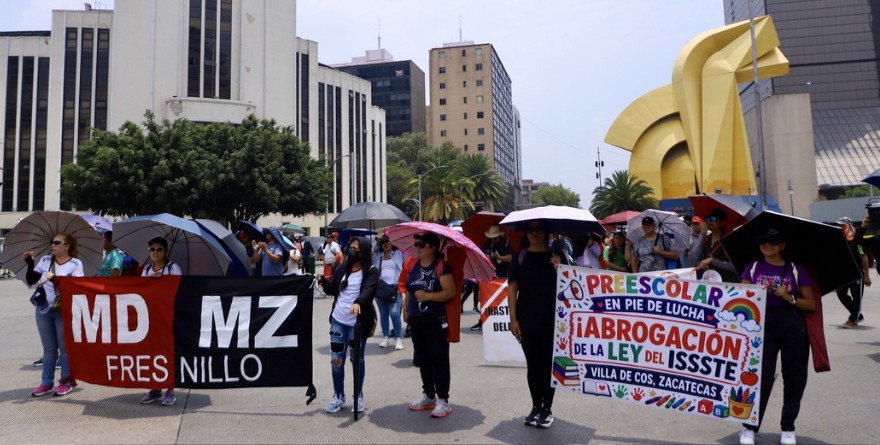 RECIBE CNTE OAXACA 800 MDP …Y SE VAN