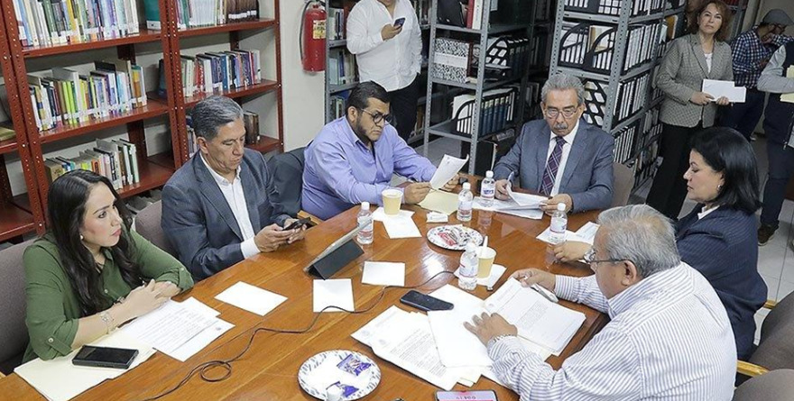 Buscan garantizar continuidad escolar a embarazadas