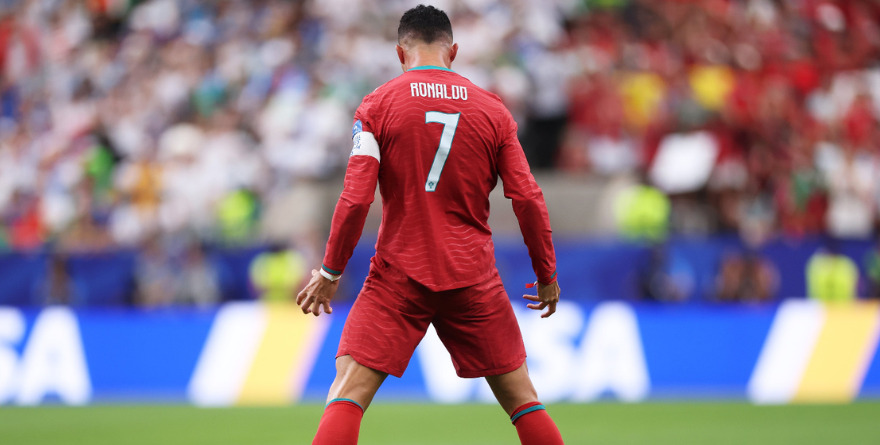 DESPIERTA CR7 E IMPONE RÉCORD
