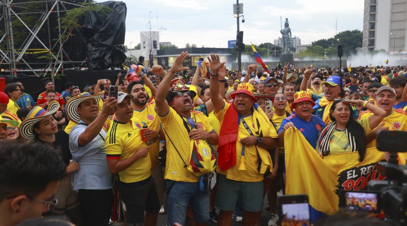 PACHANGÓN EN LA MINERVA PREVIO A DUELO DE COLOMBIA