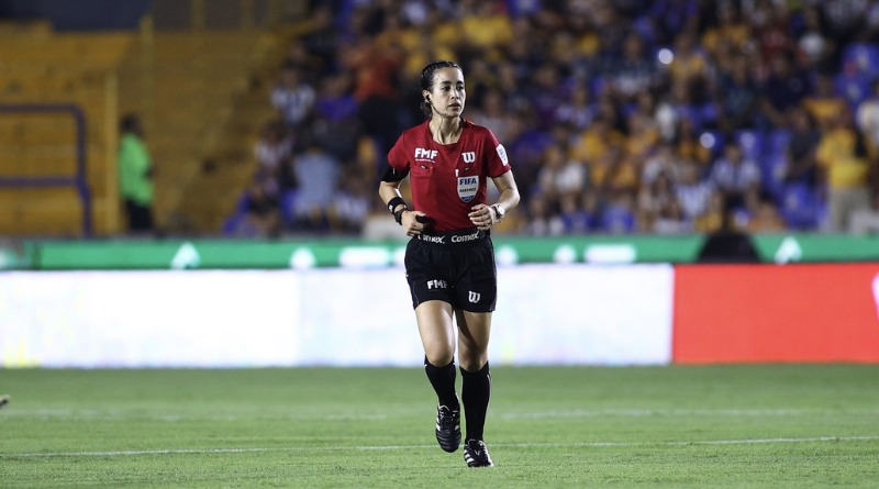 LA CARRERA DE KATIA ITZEL QUE HA ROTO BARRERAS