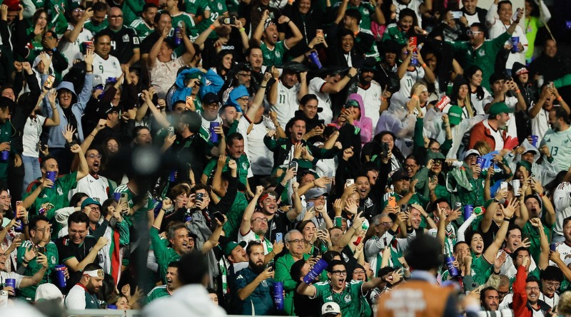 ORDENAN TELETRABAJO Y SUSPENDEN CLASES POR JUEGO DE MÉXICO