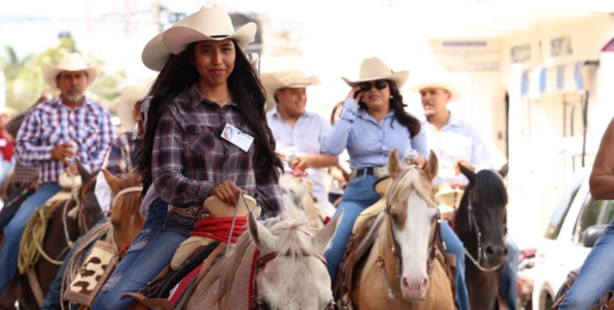 Cabalgata y Expo Ganadera FERECE