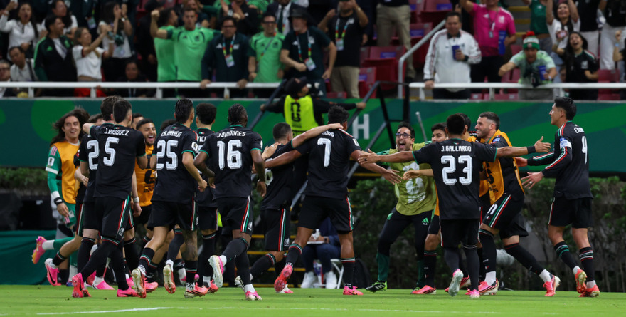 DECRETÓ ROMO QUE METERÍA GOL HORAS ANTES A SU ESPOSA