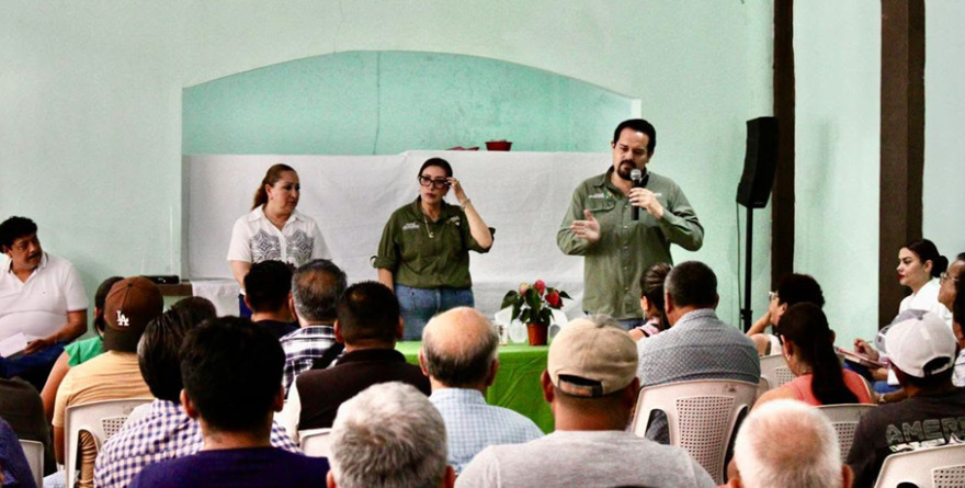 Fortalecen diálogo con transportistas