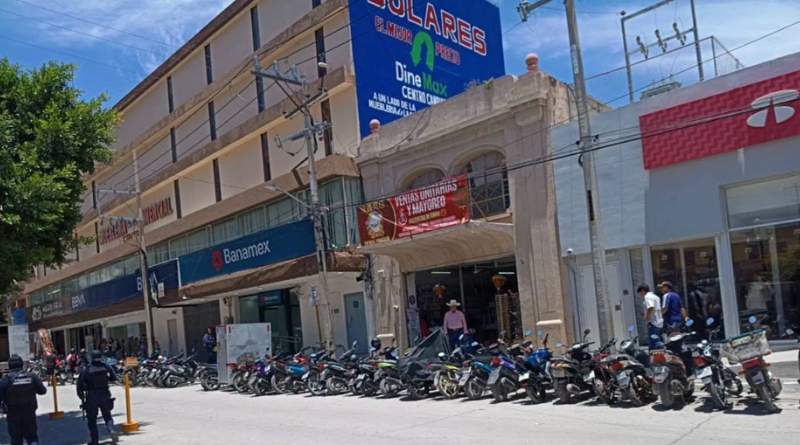 Patrullas al centro de Matehuala