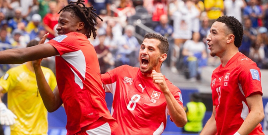 SUIZA SE TOPA CON ARGELIA EN VANCOUVER