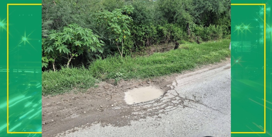 Carretera a Alaquines carece de mantenimiento