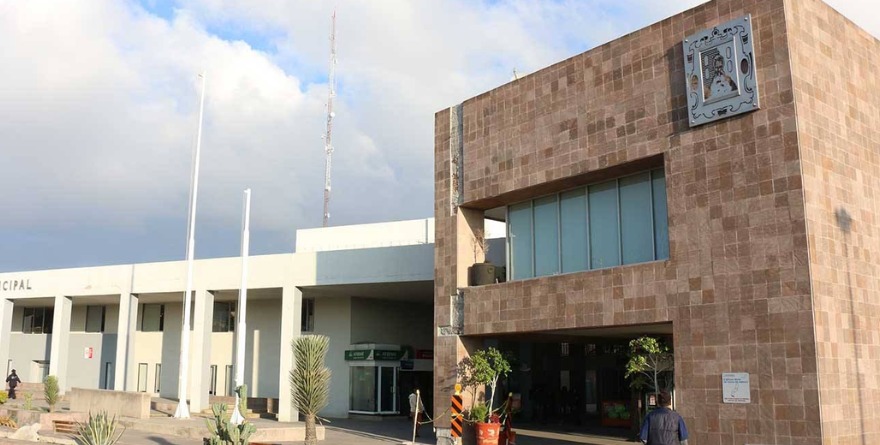  Galindo cambia aplausómetro por despidos