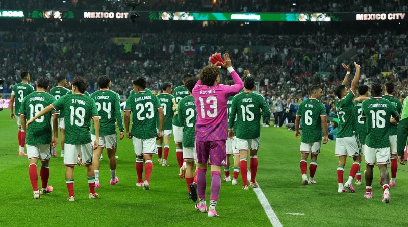 AGRADECEN SELECCIONADOS A LA AFICIÓN