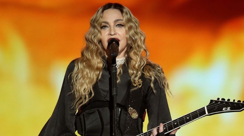 MADONNA REVELA CÓMO CONSIGUIÓ UN AUTORRETRATO DE FRIDA KAHLO