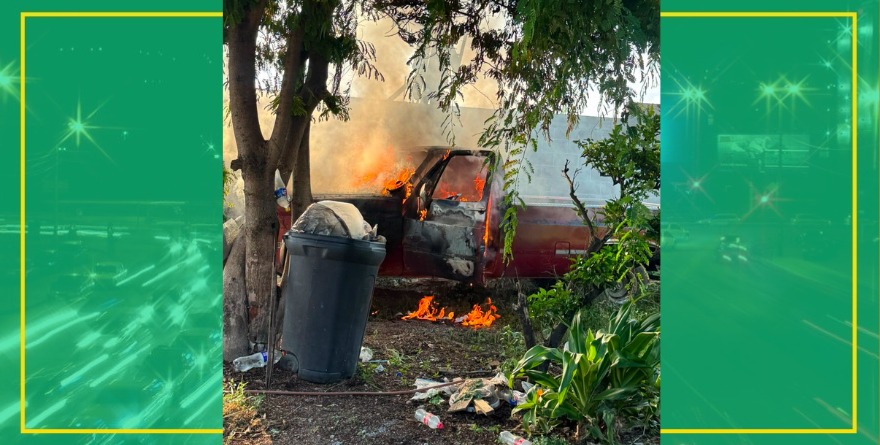 Controlaron incendio de vehículo en El Refugio
