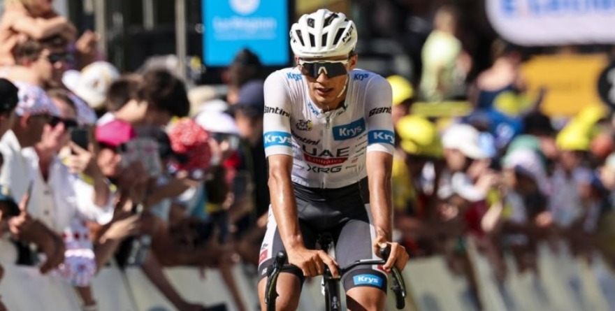 ISAAC DEL TORO VA CON PASO CAUTELOSO EN EL TOUR DE FRANCIA