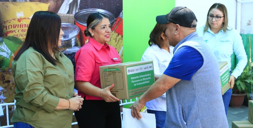 Entregan 285 apoyos alimentarios