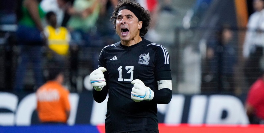 LA CARRERA DE OCHOA SIEMPRE SERÁ RECORDADA, DICE INFANTINO